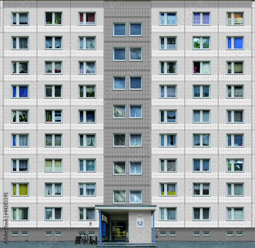 Bild auf Leinwand berliner plattenbau