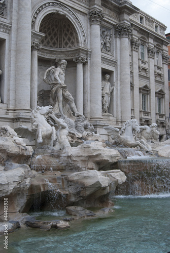 fountain of trevi at Rome