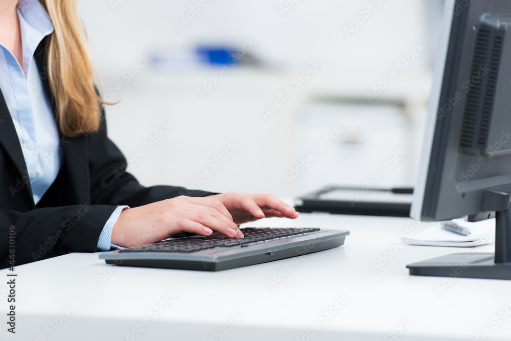 arbeiten am pc arbeiten am pc