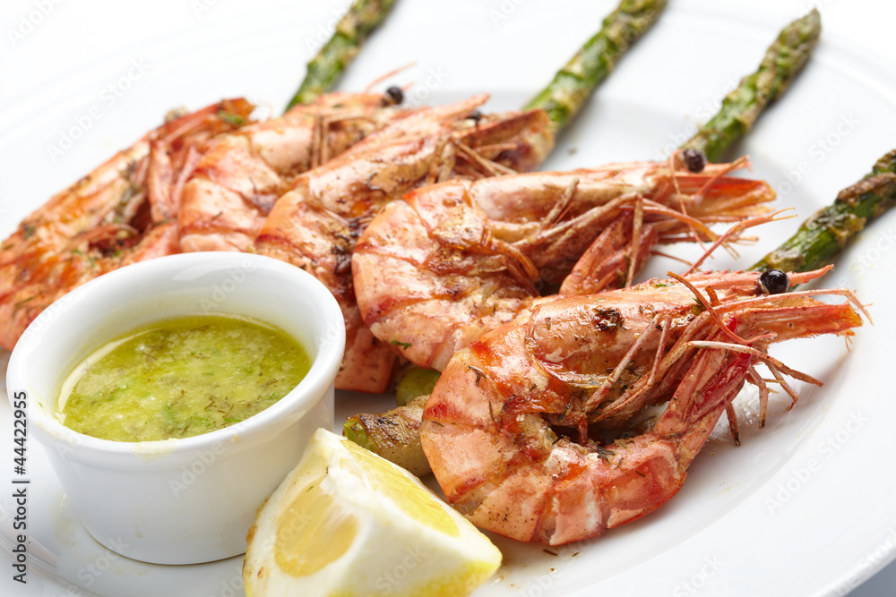 shrimps with asparagus