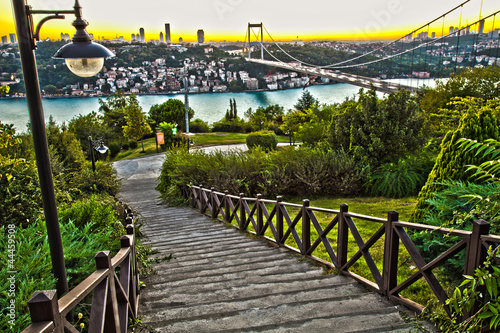 HDR Bosphorus with Fatih Sultan Mehmet Bridge Fototapet