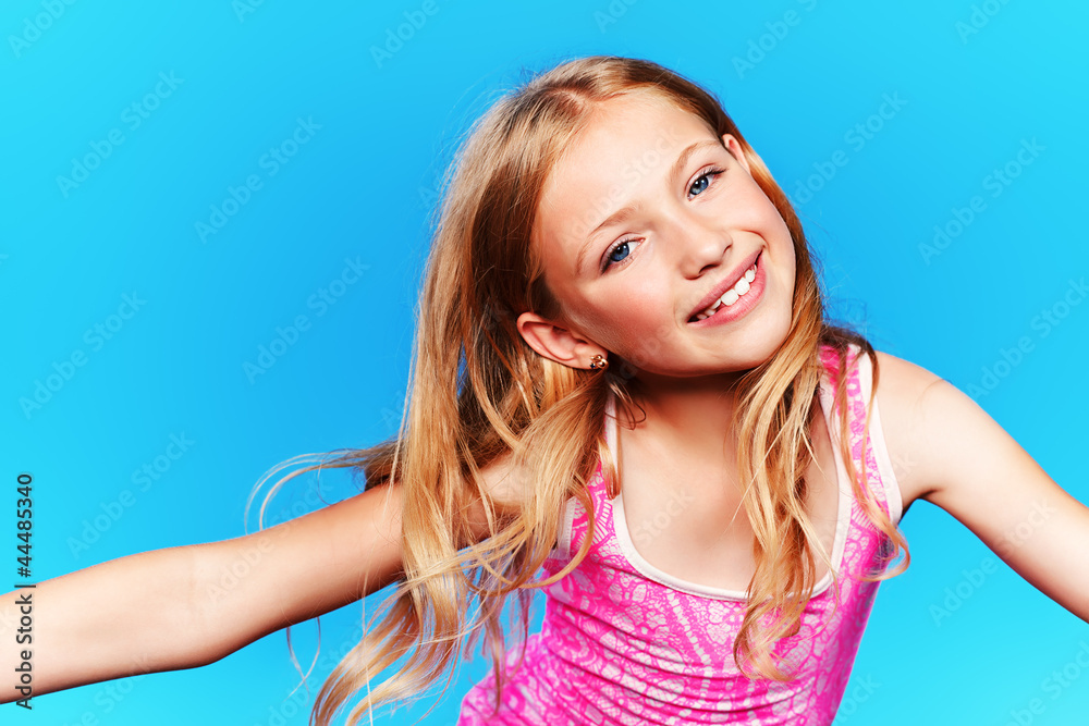 Fototapeta premium cheerful girl