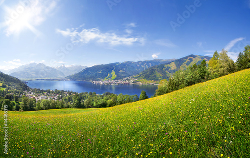 Panorama view over Zell am See, Austria Fototapet