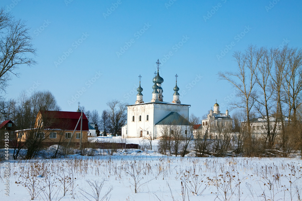 churches at Suzdal in winter