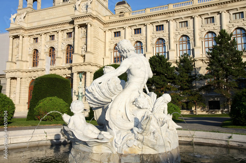 Kunsthistorisches (Natural history museum) Museum in Vienna, Aus