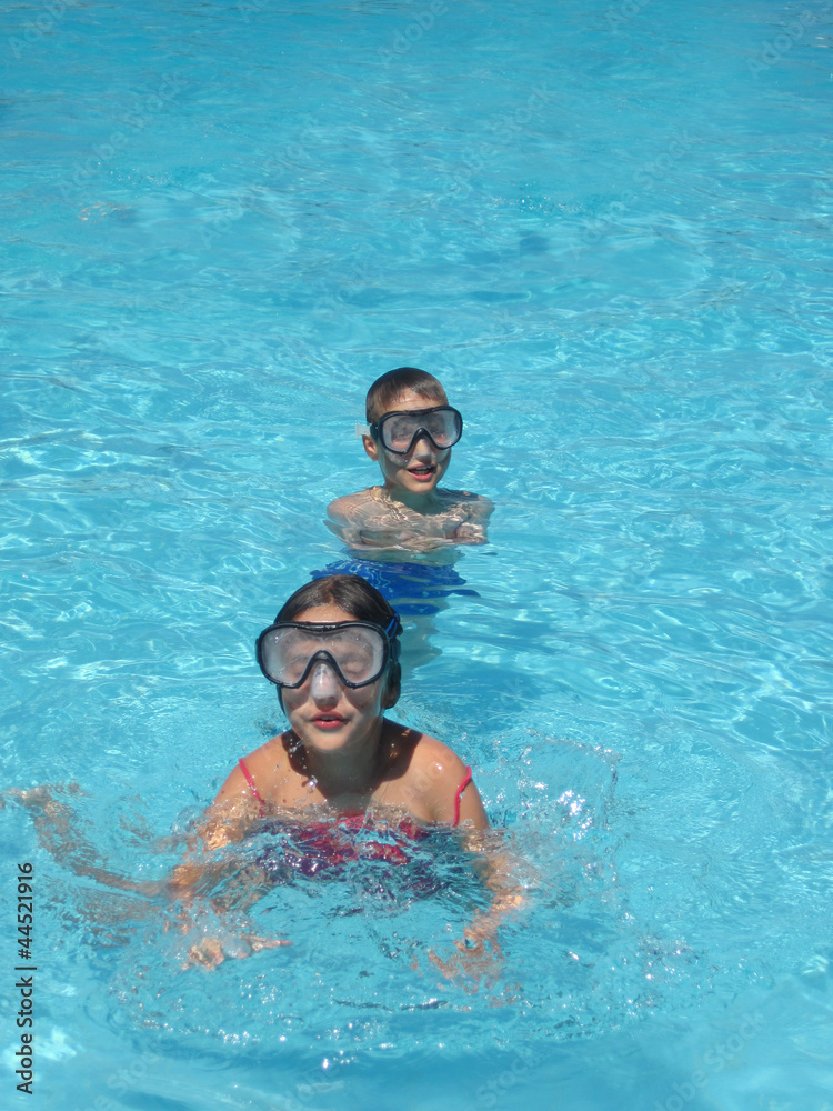 small diver boy and girl