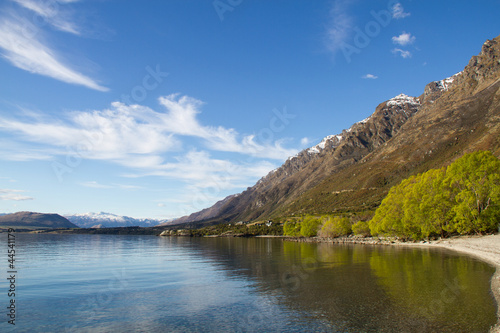 Fototapeta Naklejka Na Ścianę i Meble -  Lake Wakatipu, Queenstown, New Zealand
