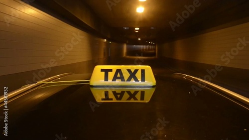 Taxi in a tunnel