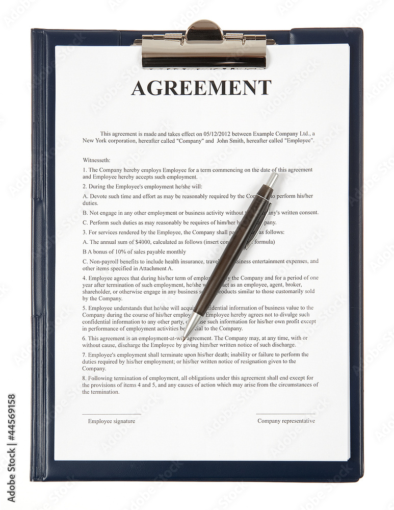 Fototapeta premium Agreement in a clipboard