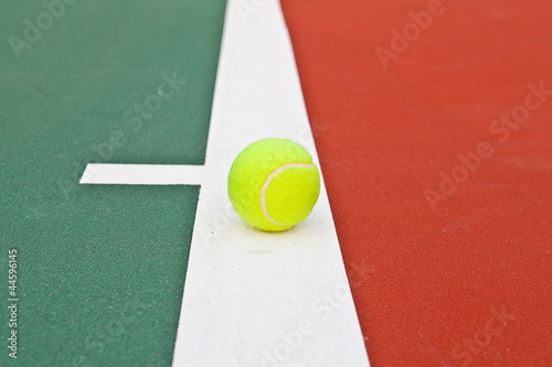 Tennis Court with ball © PinkBlue