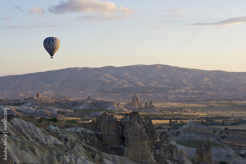 hot air balloon of cappadocia