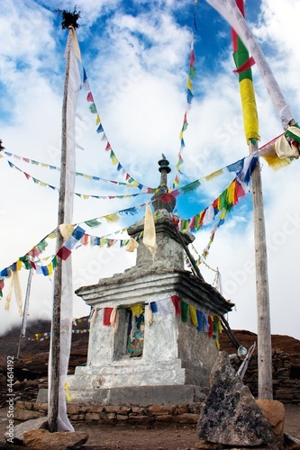 Stupa and buddhist prayer flags in Langtang Himal - Nepal