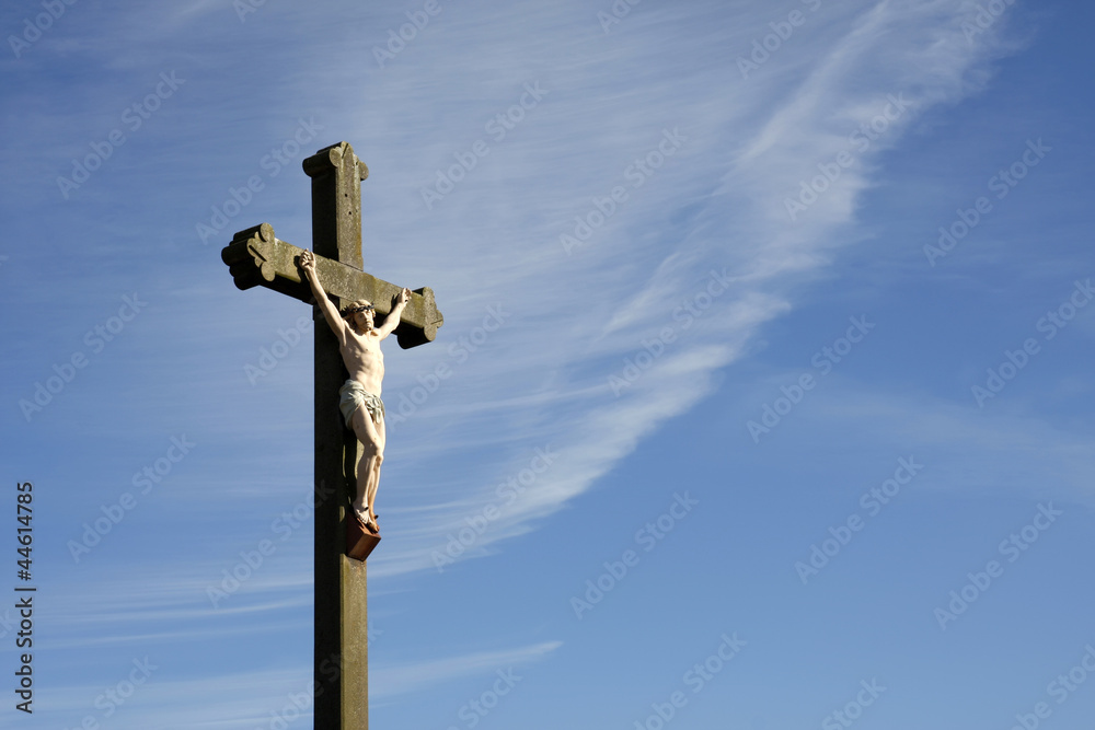 Jesus Christ crucifixion sculpture - obrazy, fototapety, plakaty 