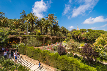 Wandcirkels Barcelona Park Güell hoofdterras met torens  © nanisimova