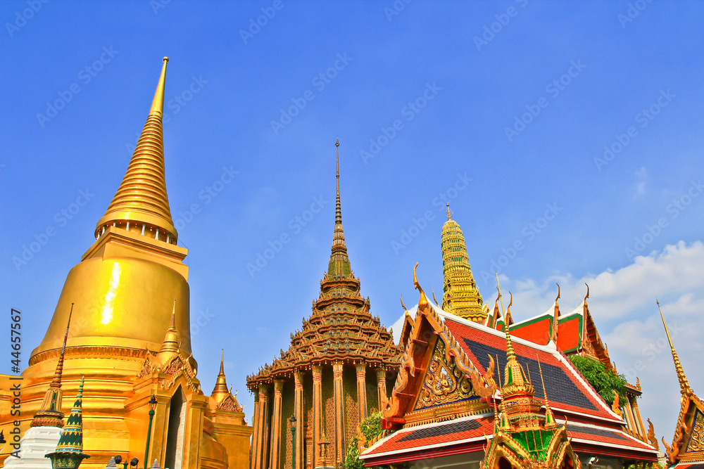 Fototapeta premium The pagoda at Wat Phra Kaew in Thailand