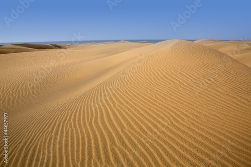 Fototapeta Naklejka Na Ścianę i Meble -  Desert dunes sand in Maspalomas Gran Canaria