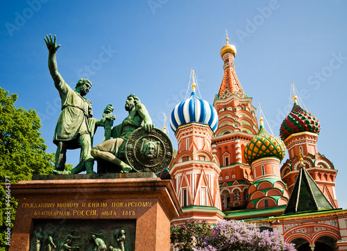Photography monument to Minin and Pozharsky and the most famous Russian Cath