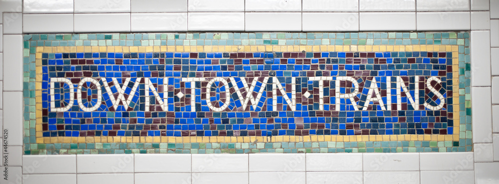 Naklejka premium New York city subway sign tile pattern in midtown Manhattan 