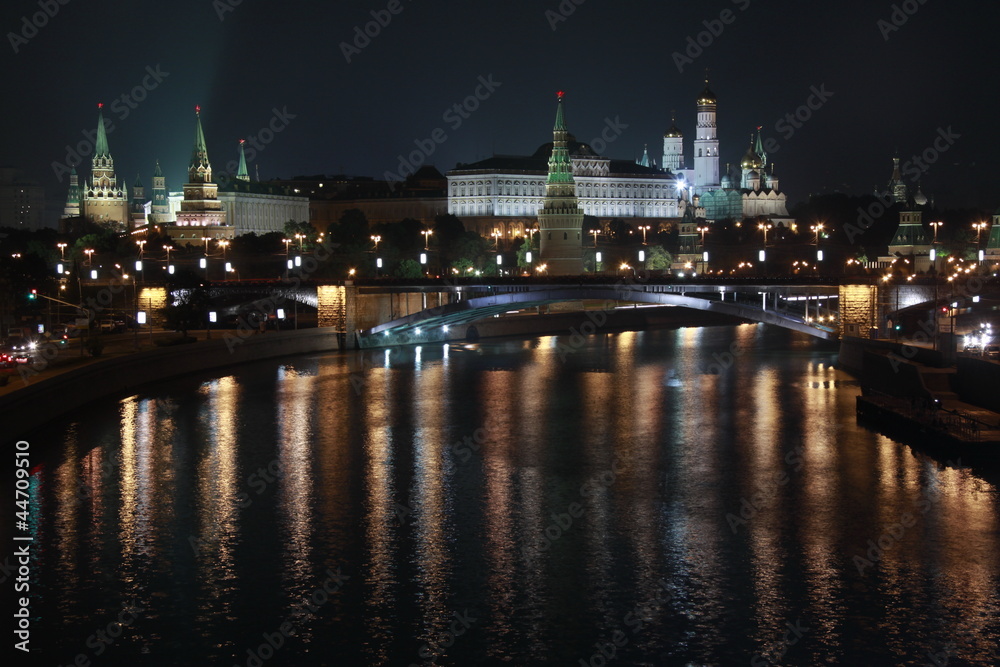 Vista nocturna de Moscú.