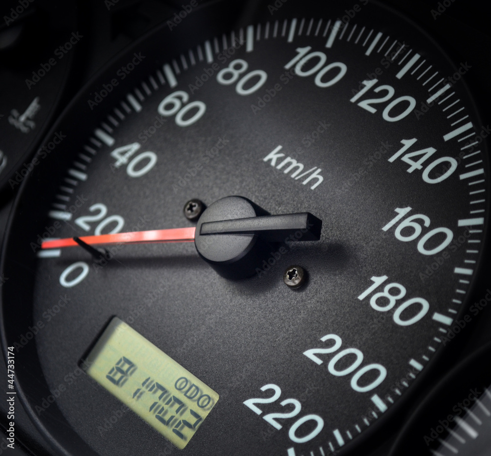 Vehicle mileage speedometer