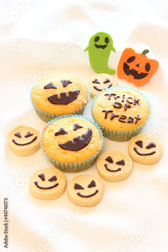 Halloween homemade cookies and cupcakes