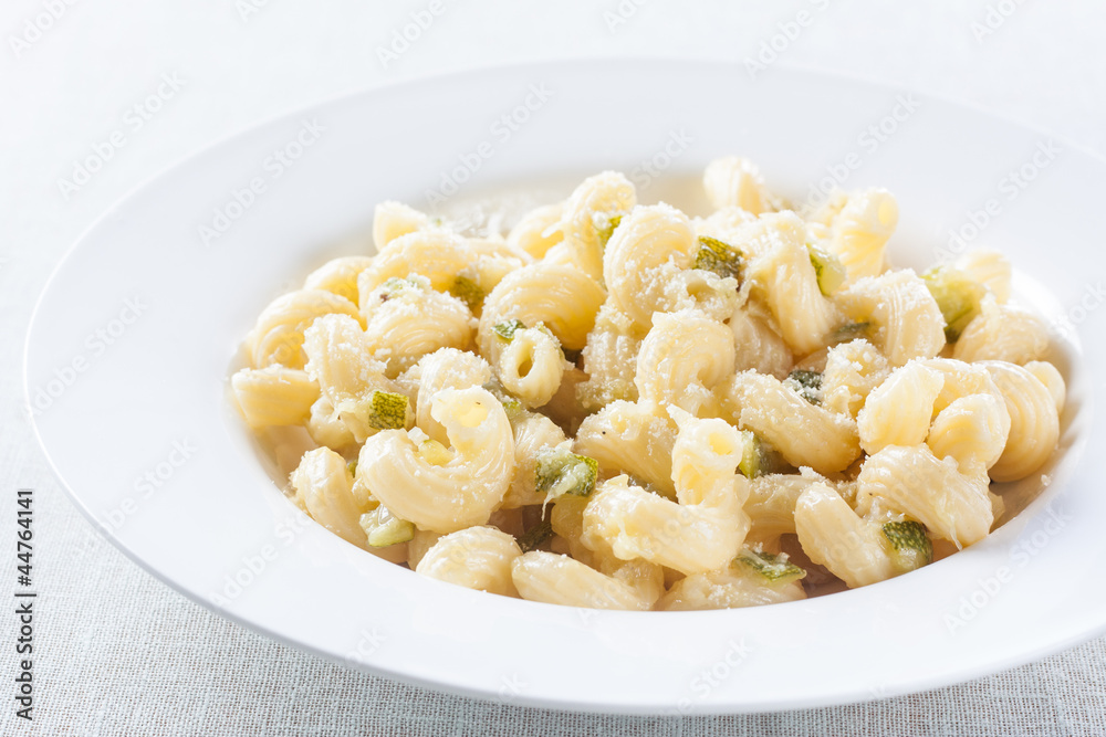 macaroni dish with zucchini and parmesan macaroni dish with zucchini and parmesan