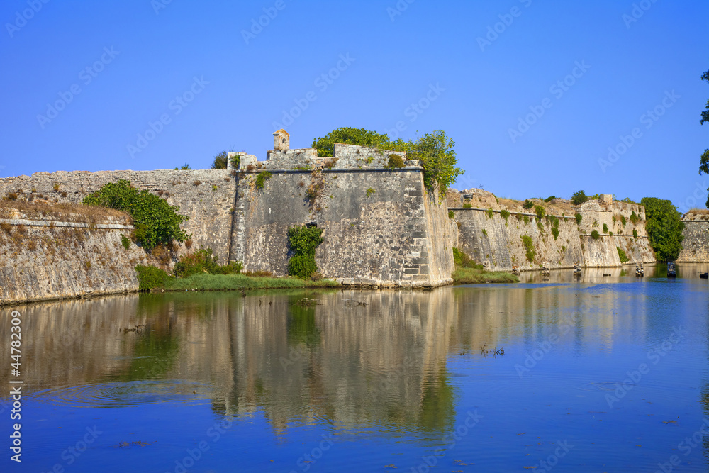 grèce; ioniennes : lefkada, forteresse Agia Mavra