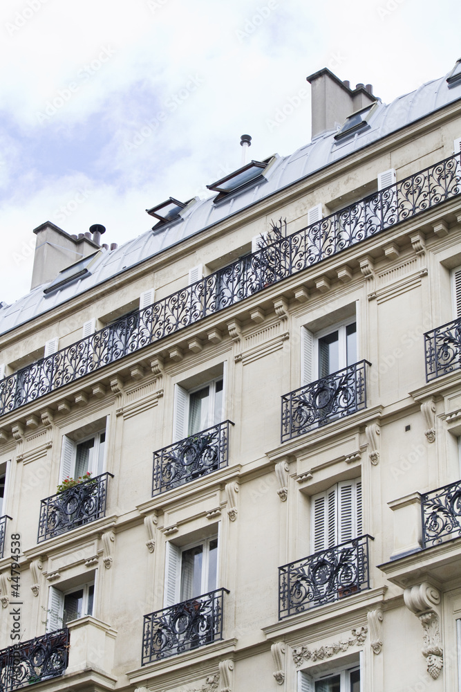 Obraz premium typical French buildings