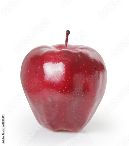 red apple