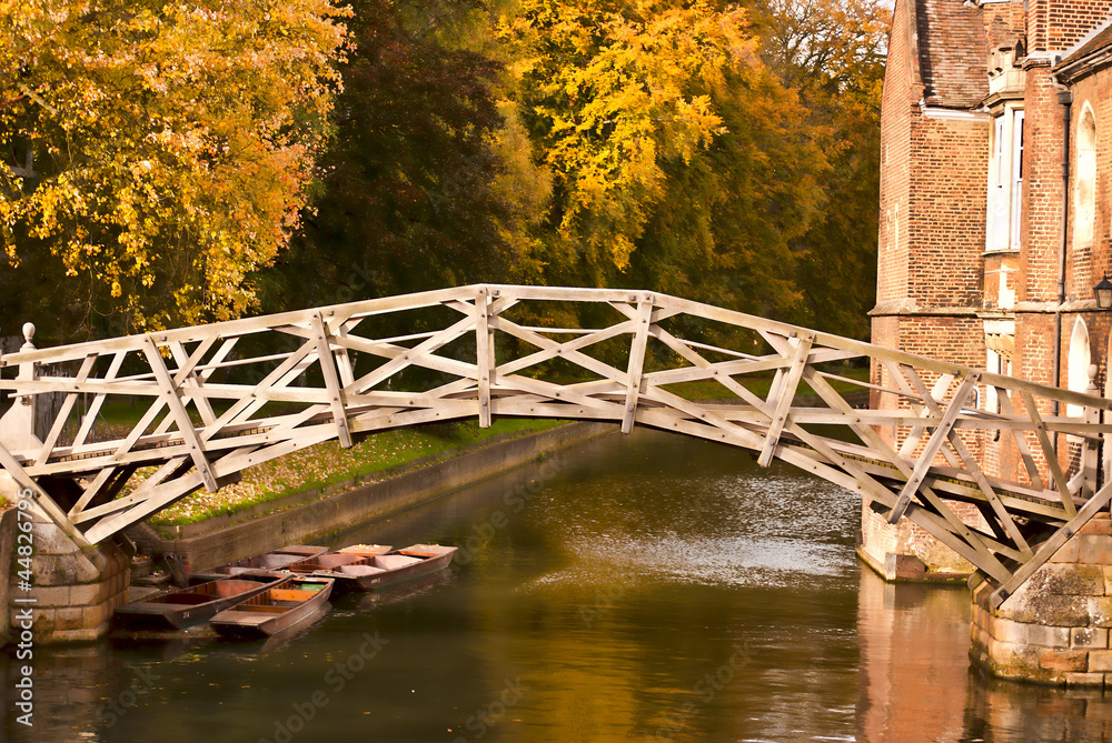 Fototapeta premium Mathematical bridge in Autumn