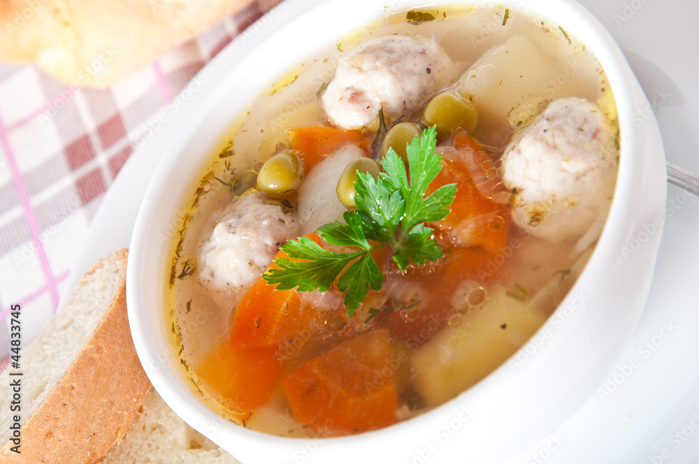 chicken soup with meatballs 