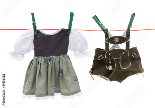 Dirndl und Lederhose