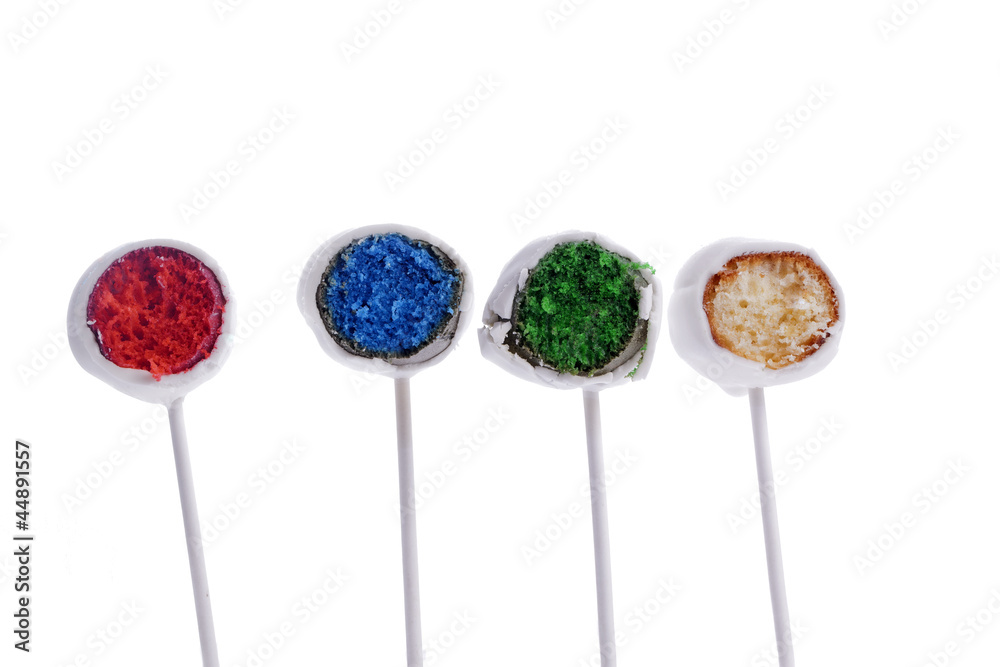 bunte aufgeschnittene cakepops bunte aufgeschnittene cakepops