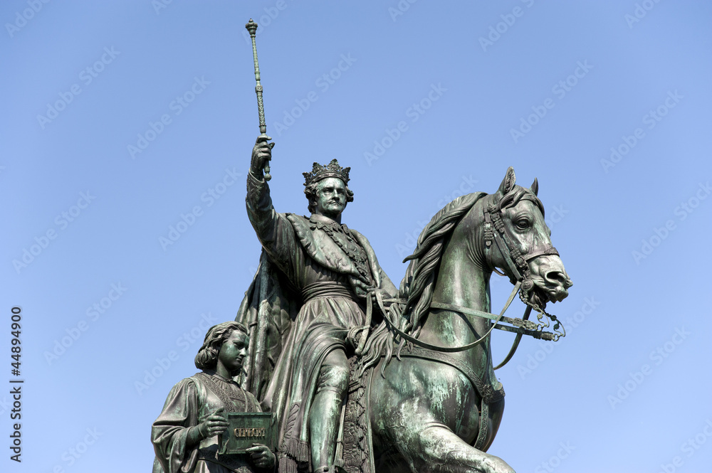 Fototapeta premium München Denkmal Ludwig I. auf der Leopoldstraße Detail