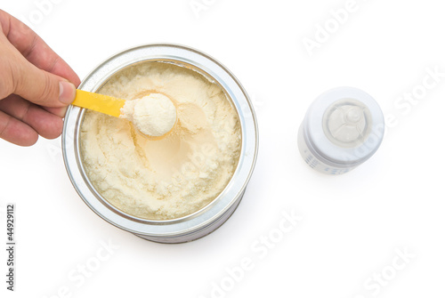 powdered milk preparing with clipping path