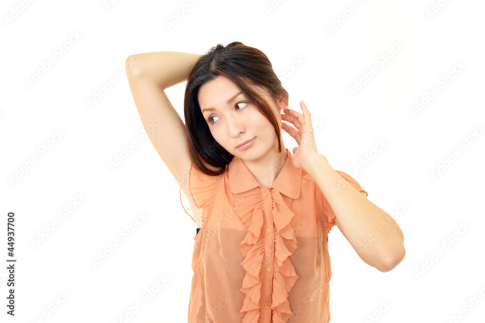 髪をかきあげてリラックスしている美しい女性 Stock Photo Adobe Stock