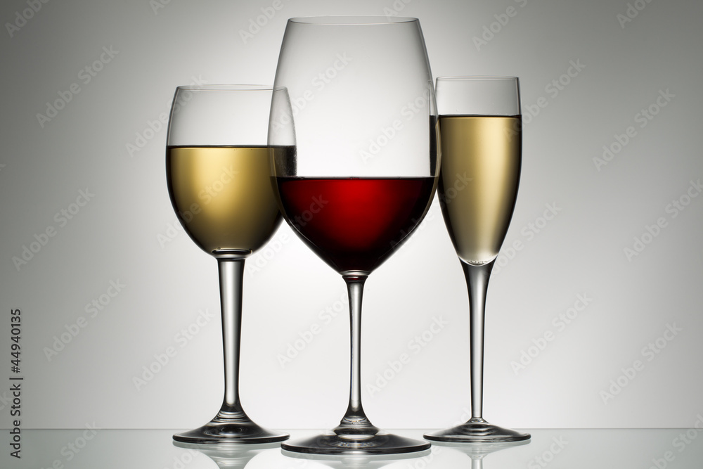 glass of red and white wine glass of red and white wine