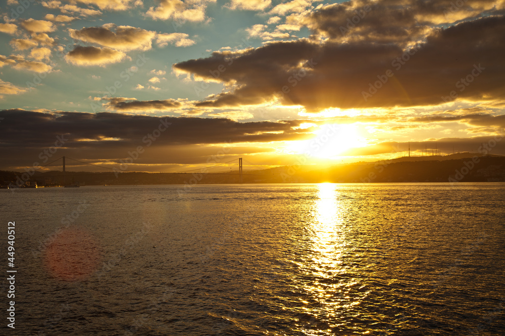 Obraz premium sunrise on the bosporus