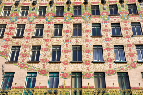 Jugendstil Hausfassade photo