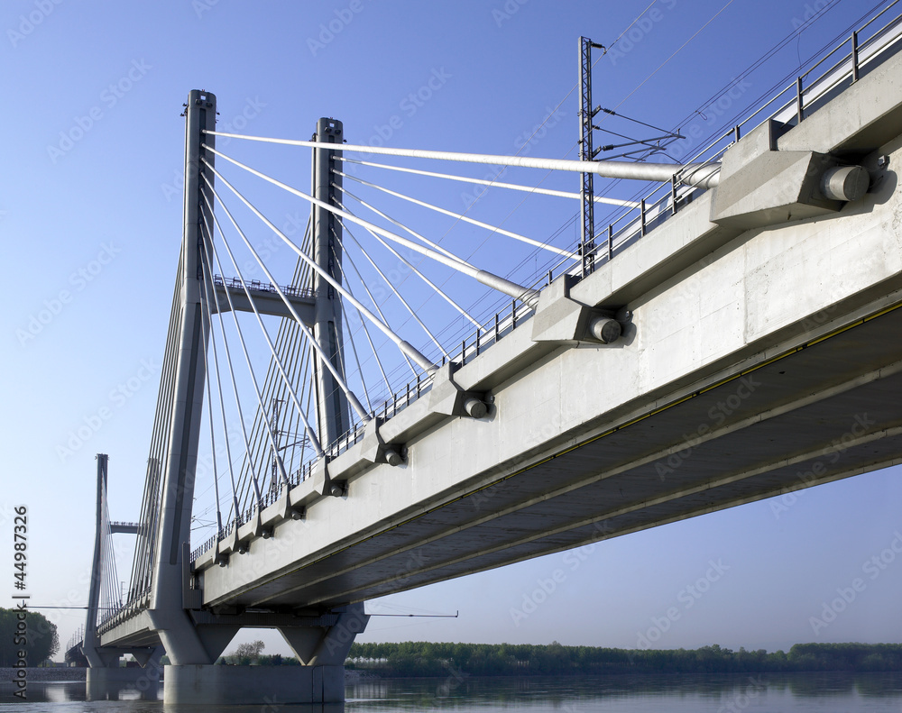 Fototapeta premium railway bridge - ponte ferroviario, tav