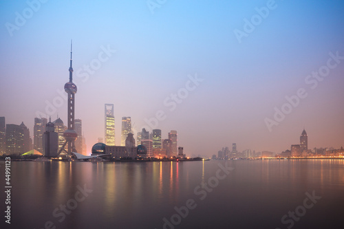 shanghai skyline in dawn © chungking