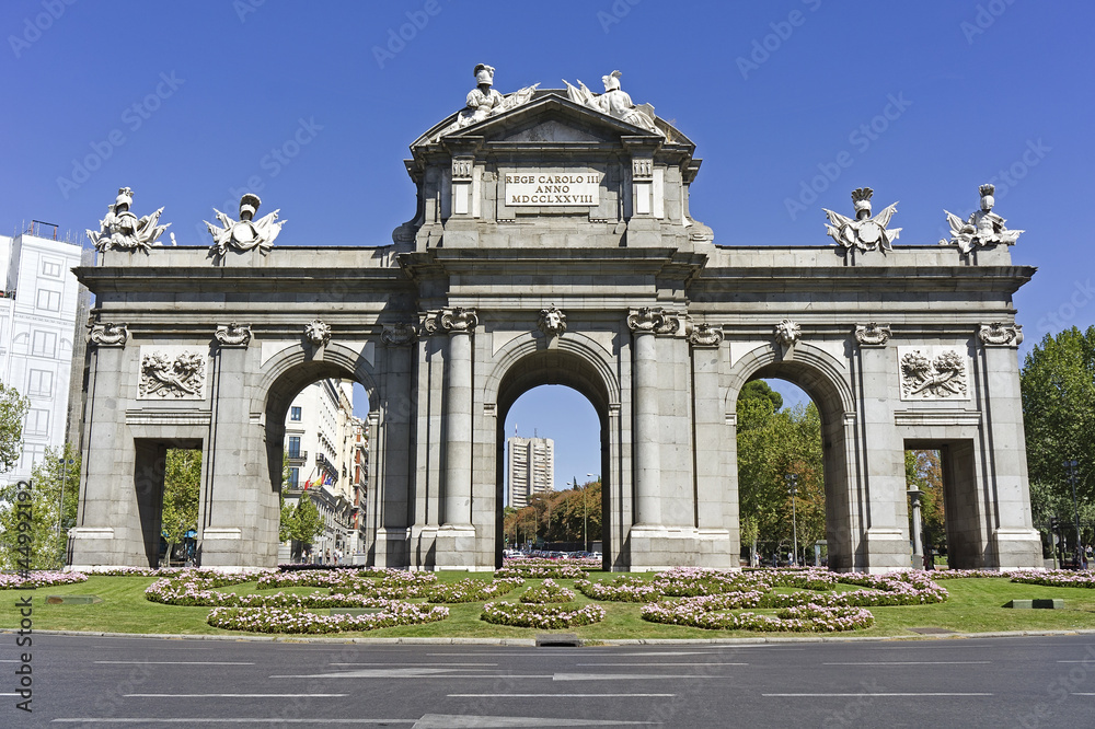 La Puerta de Alcala, Madrid