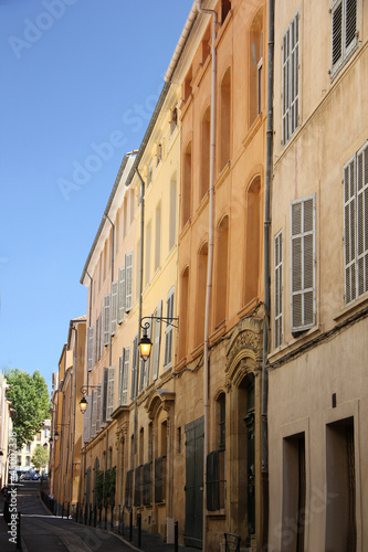 Street in Aix-en-provence © Studio Porto Sabbia