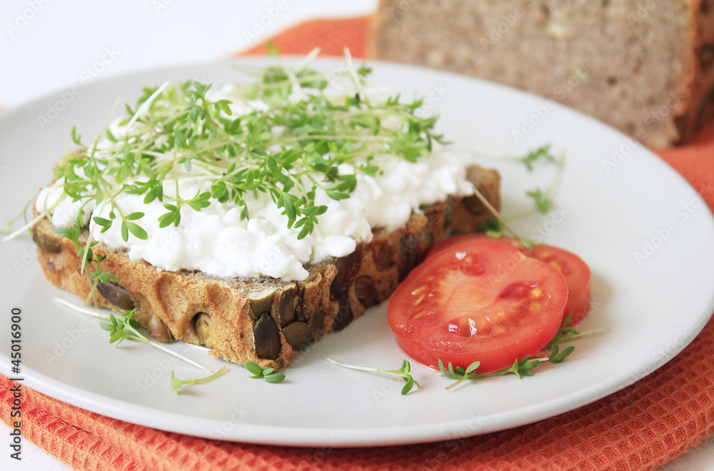 Frischkäsebrot Frischkäsebrot