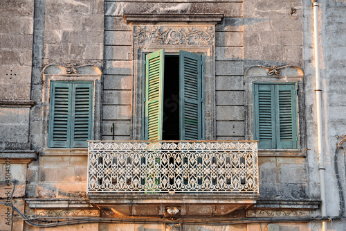 ARCHITETTURA BAROCCA DI CISTERNINO, PUGLIA, ITALIA photo