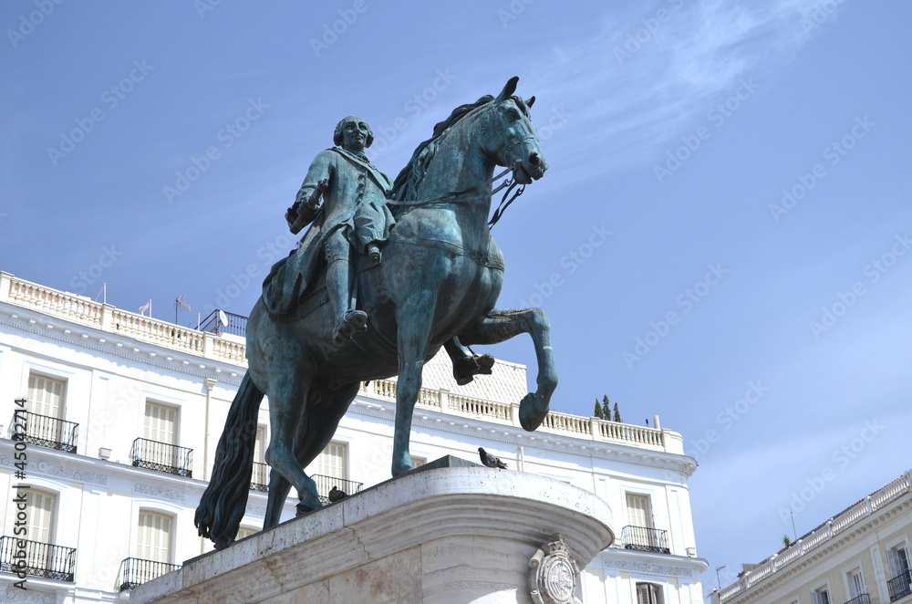 Pomnik Karola III w Madrycie, Hiszpania - obrazy, fototapety, plakaty 