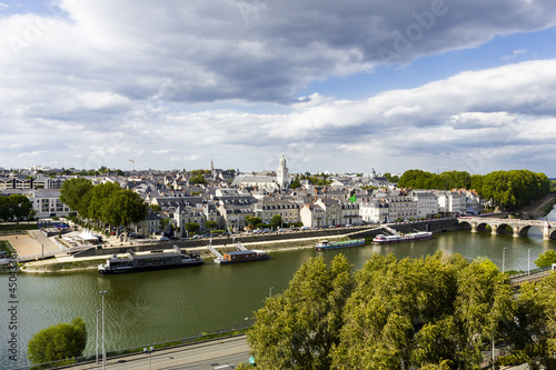 Castello, giardini e panorama - Angers, Francia