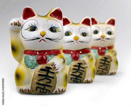 Maneki Neko (Japanese Welcoming Cat, Lucky Cat, Cat Swipe, Money