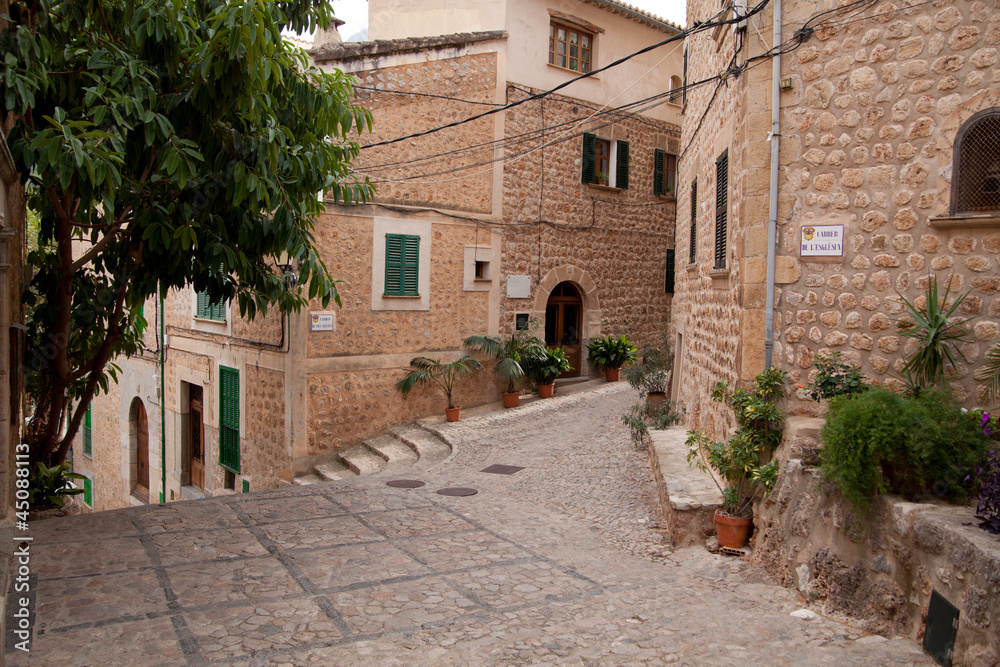 Strasse in Fornalutx, Mallorca