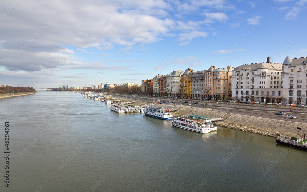 Obraz premium Danube and Budapest view, Hungary